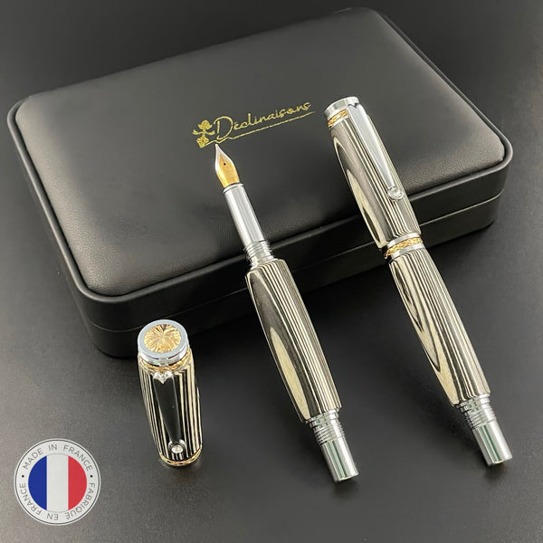 Parure 2 Stylos Luxe Bois Ébène Macassar Blanc et Noir, avec éléments plaqué Or 24k et Cristal. Personnalisé et livré avec boîte cadeau luxe.