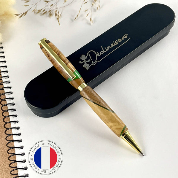 Stylo en bois précieux et résine verte. Déclinaisons