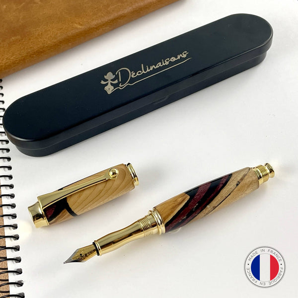 Stylo plume en bois précieux et résine noire, fabriqué main en France. Personnalisé avec gravure. Stylo Déclinaisons.