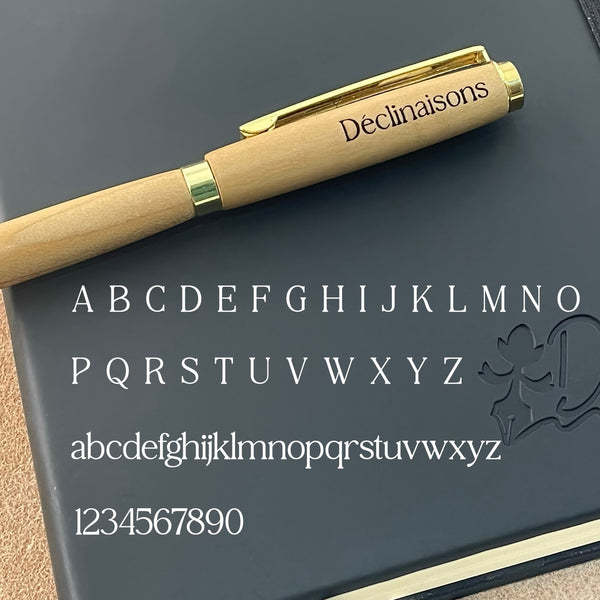 Bolígrafo de madera de olivo de Italia, hecho a mano en Francia. Personalizado con grabado. Caja de regalo incluida.