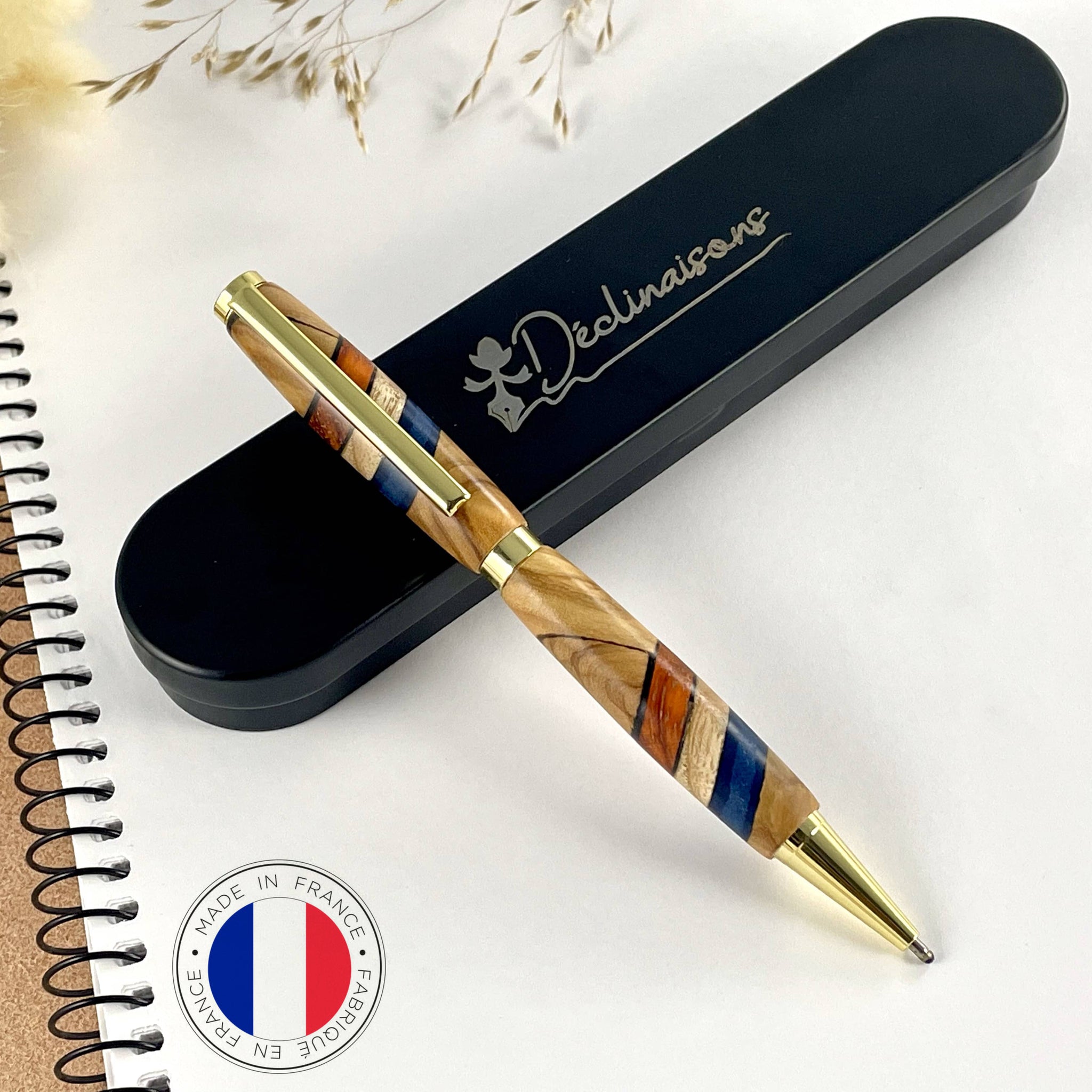 Stylo à bille en bois artisanal, encre noire, vente au Stylo à bille en bois artisanal, encre noire, vente au